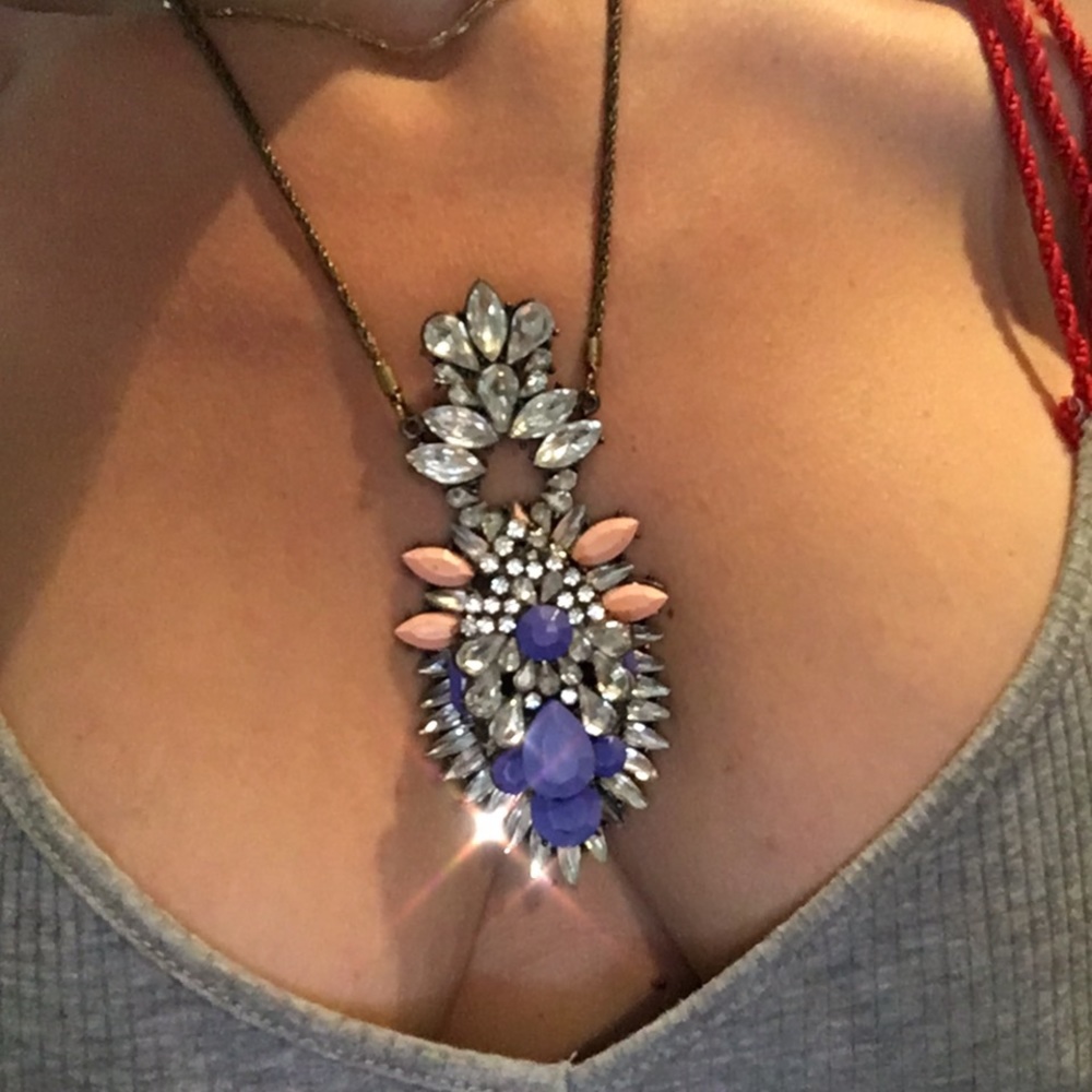 Neckless - Picture 6 of 6